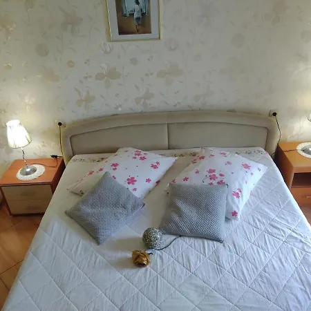 Palma Guesthouse Gostinjska kuća Palit